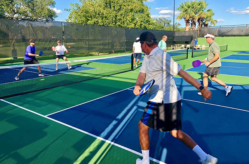 Tận dụng điểm mạnh – Khai thác điểm yếu: Nền tảng của mọi chiến thuật Pickleball hiệu quả