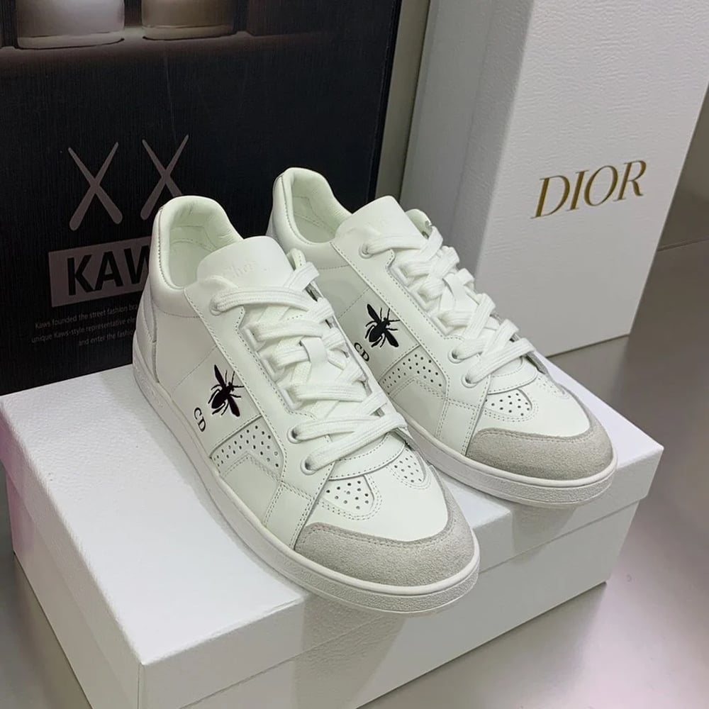 Dior – Biểu tượng giày thời trang cao cấp mang đậm chất thanh lịch Paris