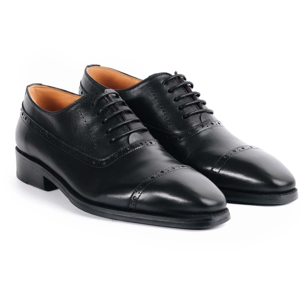 Giày Brogues