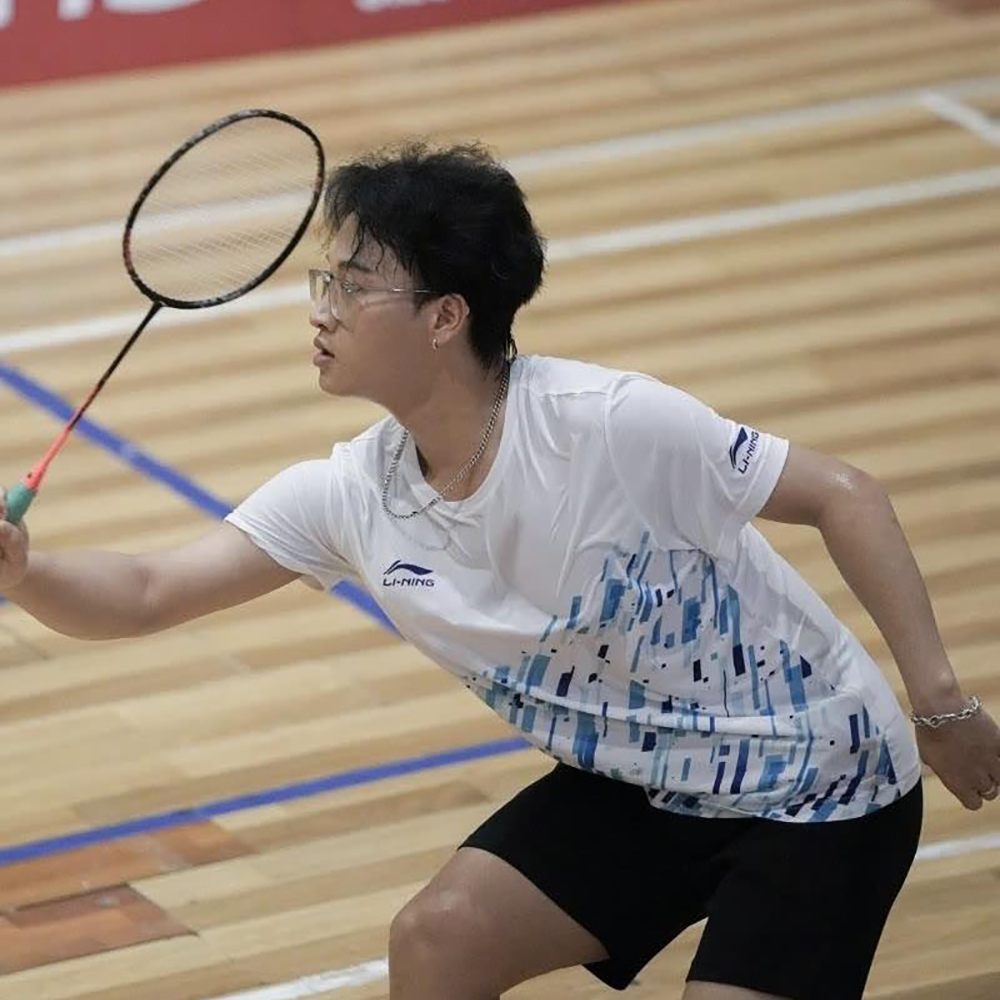 Chất liệu: 
