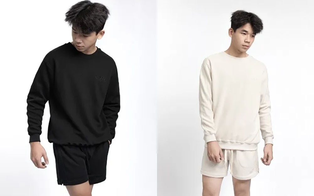 Kết hợp áo cổ tròn dài tay với quần short