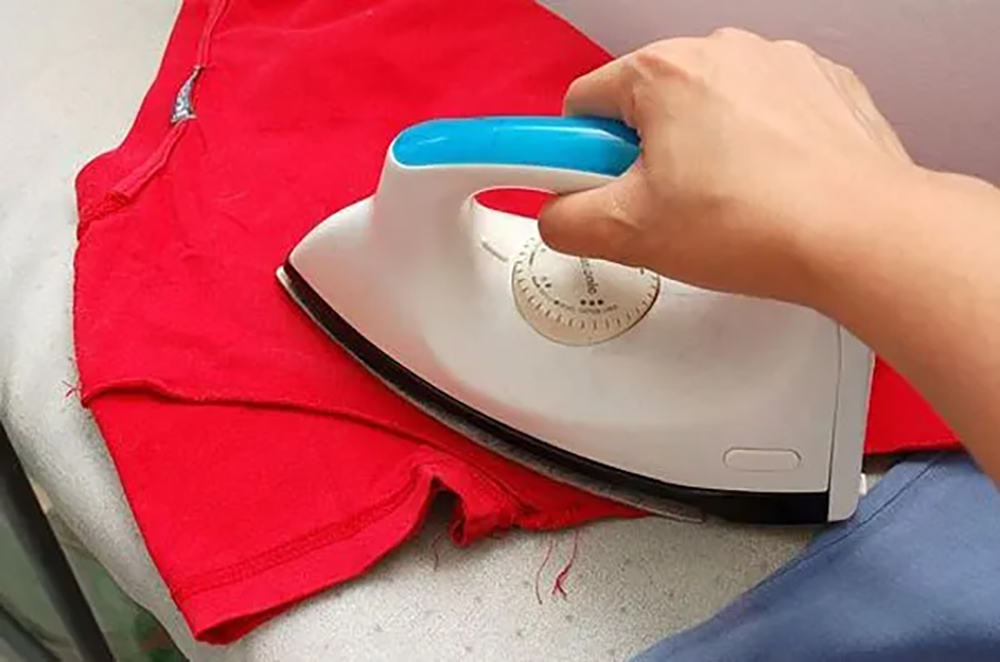 Những Lưu Ý Quan Trọng Khi Ủi Áo Thun Để Đạt Hiệu Quả Tối Ưu