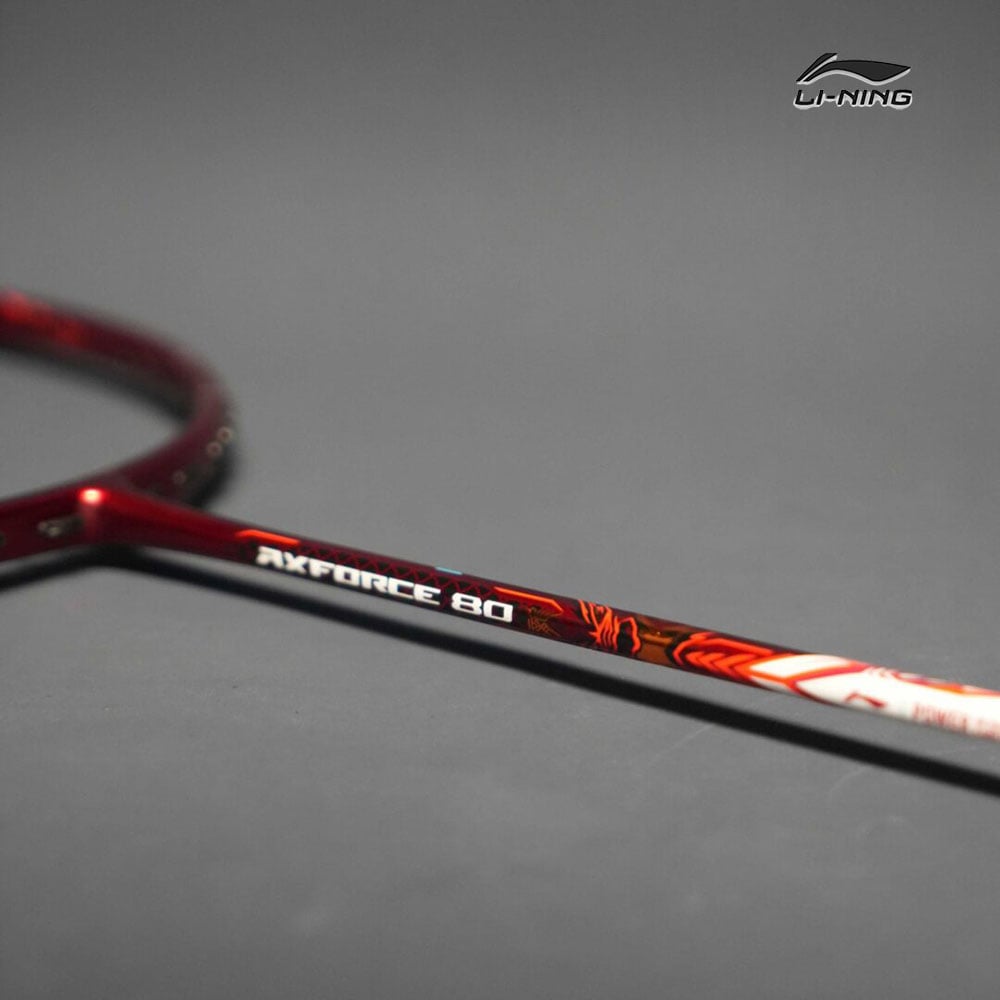 Dòng vợt AXFORCE là gì? Ưu và nhược điểm