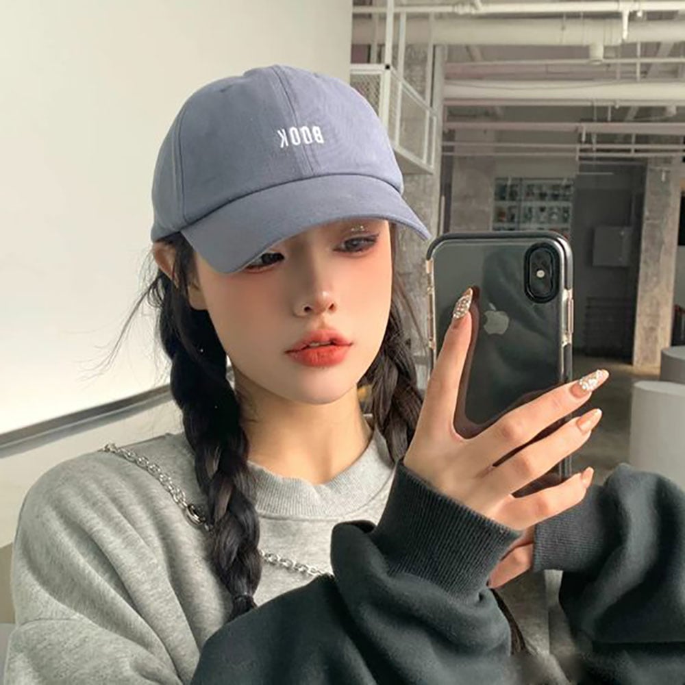 Mũ lưới trai nữ phối với cá tính cùng phong cách tomboy