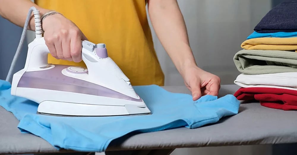 Những lưu ý để ủi áo phông nhanh và hiệu quả