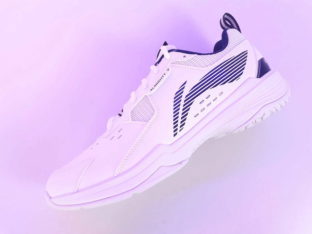 Vì sao cần lựa chọn giày tennis phù hợp?