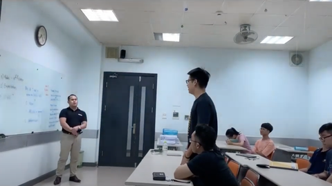 KHOÁ HỌC IELTS CHUYÊN SÂU 2020 CHÍNH THỨC BẮT ĐẦU TẠI TRƯỜNG THPT FPT