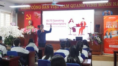 CHINH PHỤC SPEAKING IELTS CÙNG CHUYÊN GIA IDP - THPT PHÚC LỢI