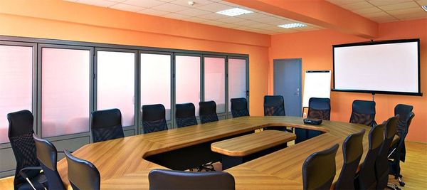 7 Sai Lầm Cần Tránh Khi Thiết Kế Văn Phòng Làm Việc Nhỏ: Biến Không Gian Hạn Chế Thành Điểm Sáng