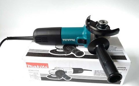 Cách kiểm tra máy khoan pin Makita chính hãng