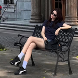 PHONG CÁCH MINIMALISM VỚI SNEAKER: SỰ TINH TẾ TỪ NHỮNG ĐIỀU ĐƠN GIẢN