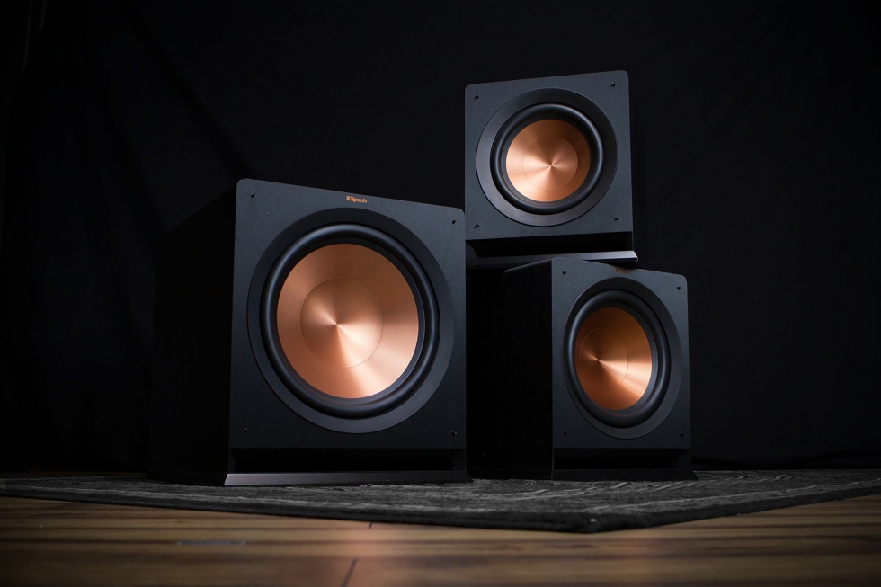 Loa subwoofer