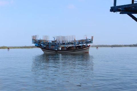 Ngư dân vẫn đánh bắt cá sau lệnh cấm của Trung Quốc