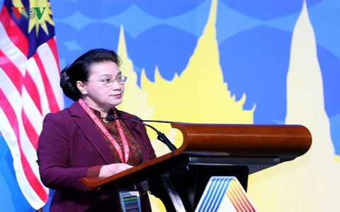 Chủ tịch Quốc hội Nguyễn Thị Kim Ngân nêu vấn đề Biển Đông tại AIPA 40