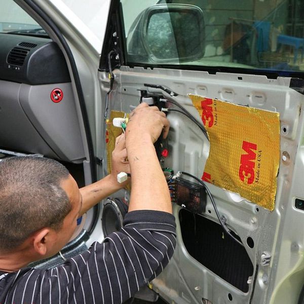 cách âm cửa xe