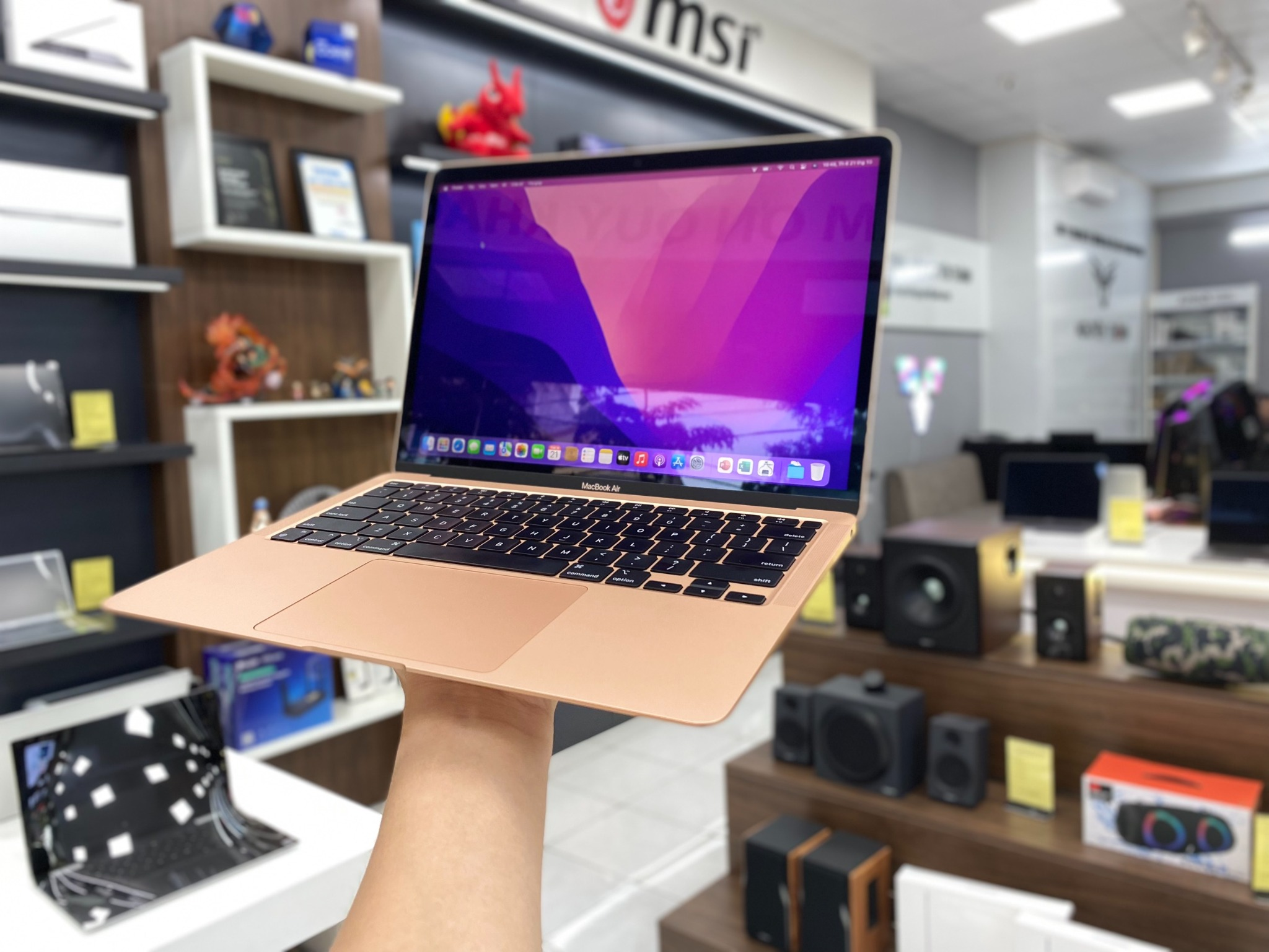Cách sử dụng MacBook Air M1 2020 cho người mới sử dụng
