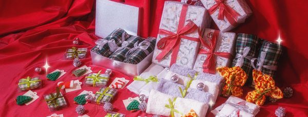 Holiday Gift Guide: Khi yêu thương gửi trao nơi những món quà