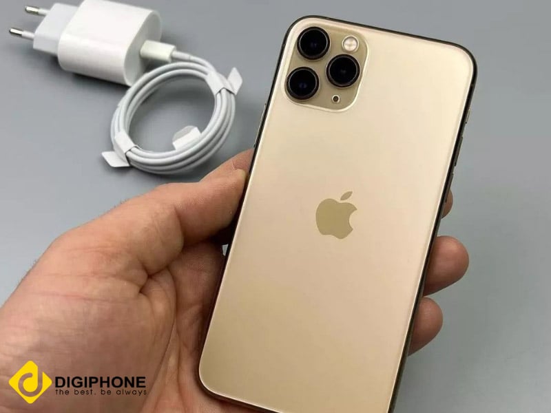 iphone 11 pro  gold