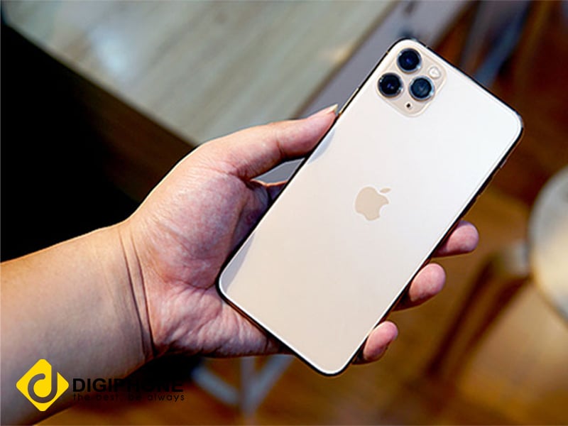 iphone 11 pro max 99 giá bao nhiêu