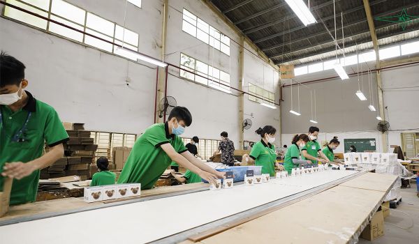International standards in the wooden toy manufacturing industry at SD woodentoy