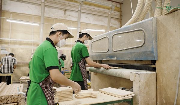 So sánh BSCI với các tiêu chuẩn trách nhiệm xã hội khác (SA8000, ISO 45001)