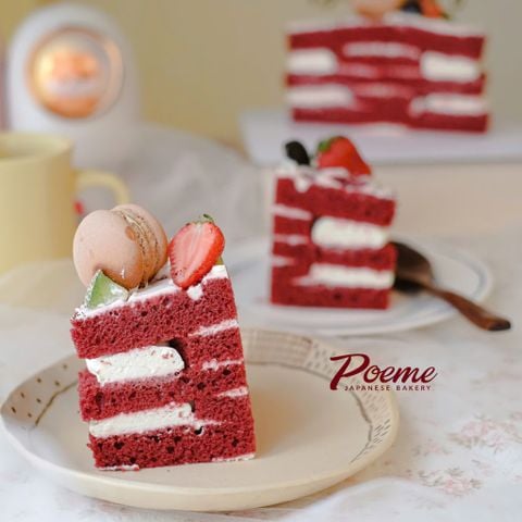 Bánh Red Velvet Cheesecake