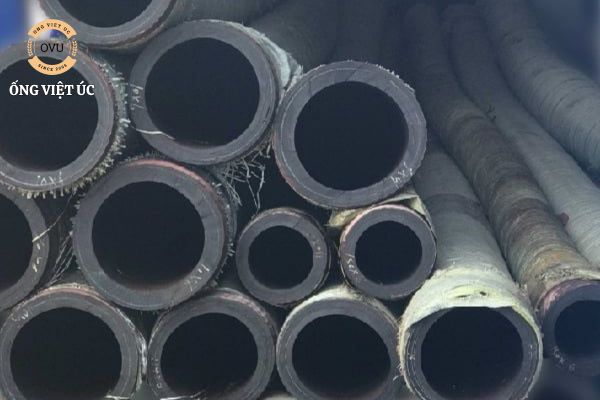 Ống cao su bố thép: Những ưu nhược điểm bạn cần biết