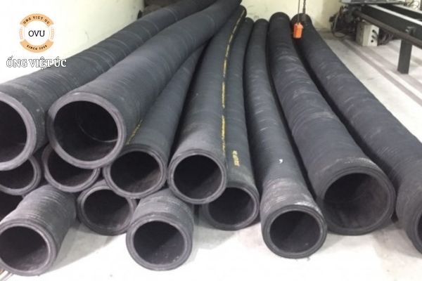 Ống cao su bố thép: Những ưu nhược điểm bạn cần biết