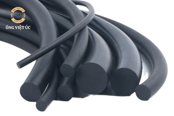 Ống cao su Viton: Độ bền cao, chịu nhiệt, chống hóa chất mạnh