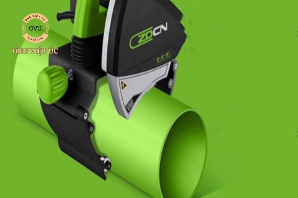 Máy cắt ống nhựa PVC: Tăng hiệu suất và độ chính xác