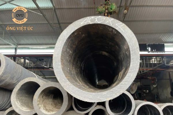 Ống cao su bố thép xoắn: Ống cao su siêu bền với bố thép xoắn