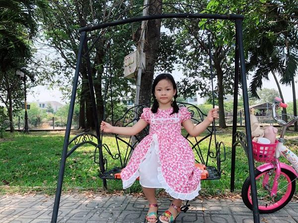 Feedback lung linh từ các nàng công chúa nhà Annie