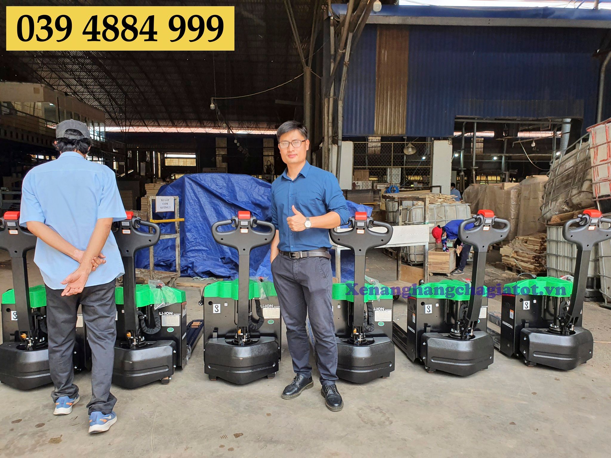 xe nâng tay tốt nhất 1.5 tấn chạy bằng điện pin Lithium