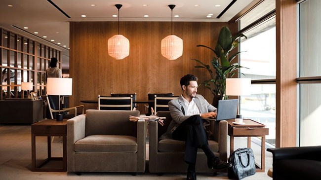 Tặng thẻ bay Marco Polo Cathay Pacific cho khách hàng doanh nghiệp FLIGHT TRAVEL