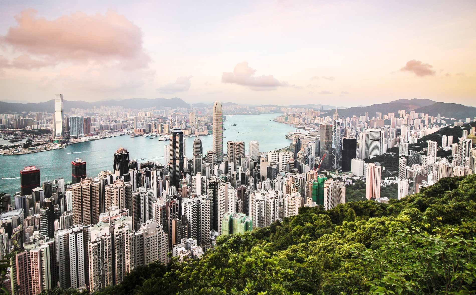 Vé máy bay hãng hàng không Cathay Pacific