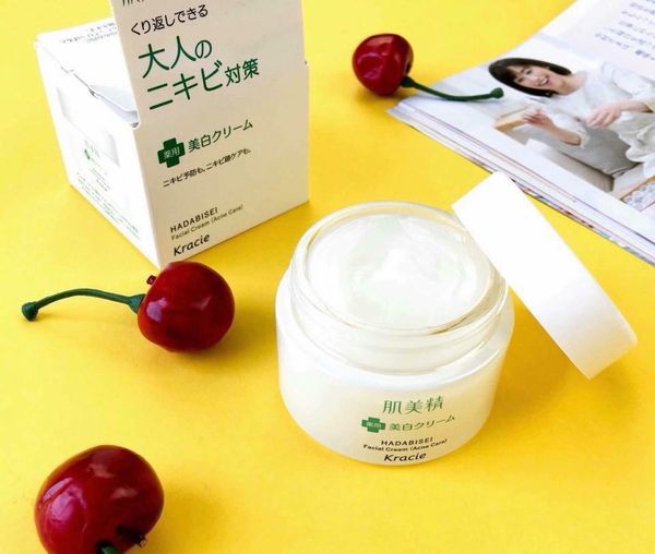 Da mụn đừng bao giờ bỏ qua top 8 sản phẩm trị mụn thần kì này nhé - Lam Thảo Cosmetics