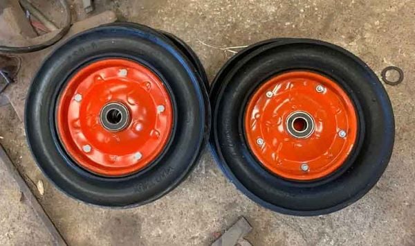 Bánh xe rùa đặc ruột