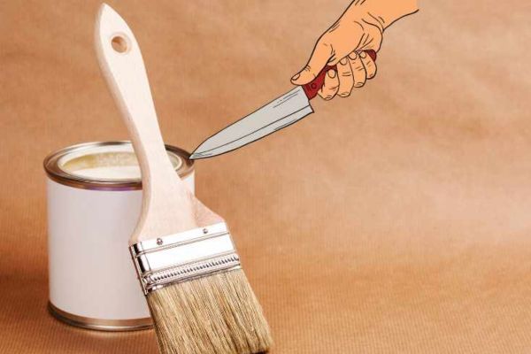 Cách mở thùng sơn bằng dao
