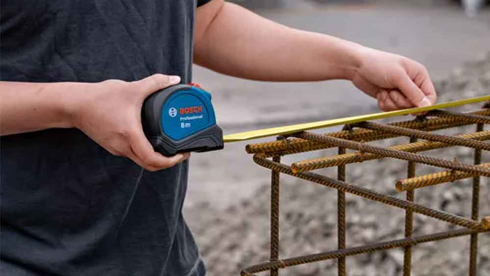 Sử dụng thước cuộn thép bosch