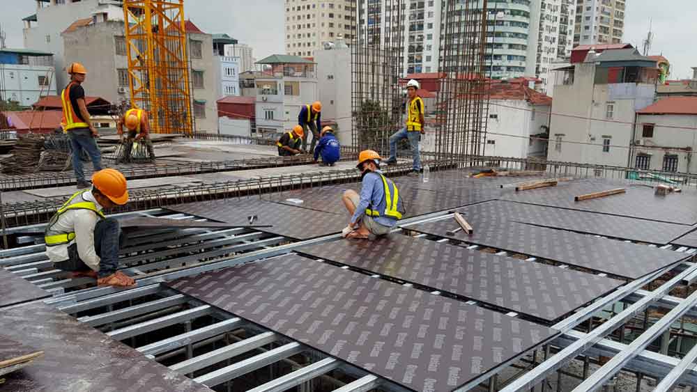 Sử dụng ván ép phủ phim