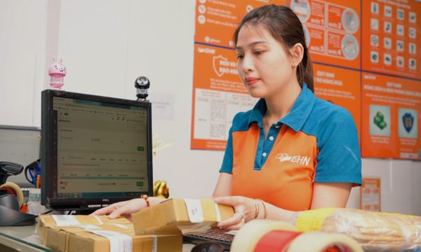 GHN bất ngờ giao hàng lúc rạng sáng ngày 11.11