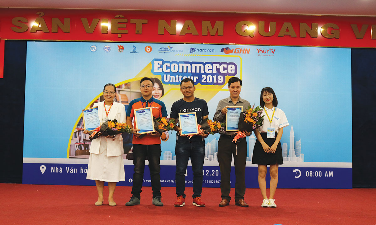 Đại diện GHN tham gia chương trình E-commerce Unitour 2019 - Thương mại điện tử vận hành thời đại