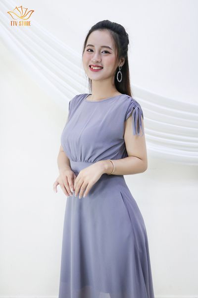 Tổng hợp những mẫu đầm dự tiệc tuổi 40 sang chảnh nhất  Lady Shop