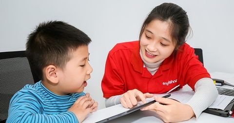 Học tiếng Anh trực tuyến với giáo viên bản ngữ hay giáo viên Việt?