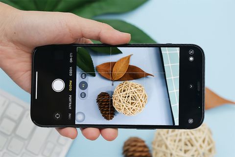 Camera của iPhone 12 Pro Max xứng đáng từng đồng tiền bát gạo
