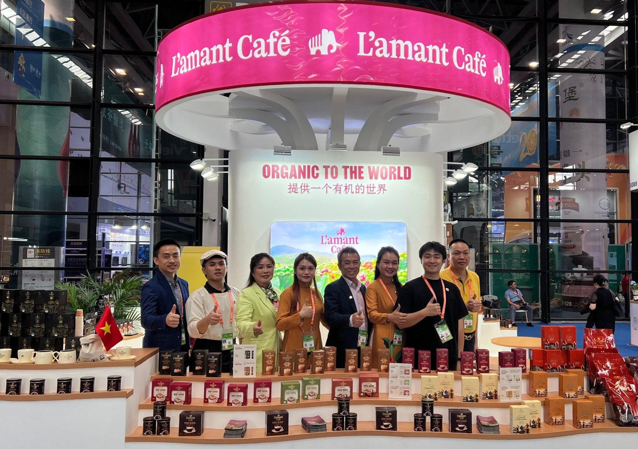 L'AMANT CAFÉ OFFICIALLY CONQUERED THE BILLION-DOLLAR MARKET BY SUCCESSFULLY SIGNING A SERIES OF MEMORANDUMS OF COOPERATION