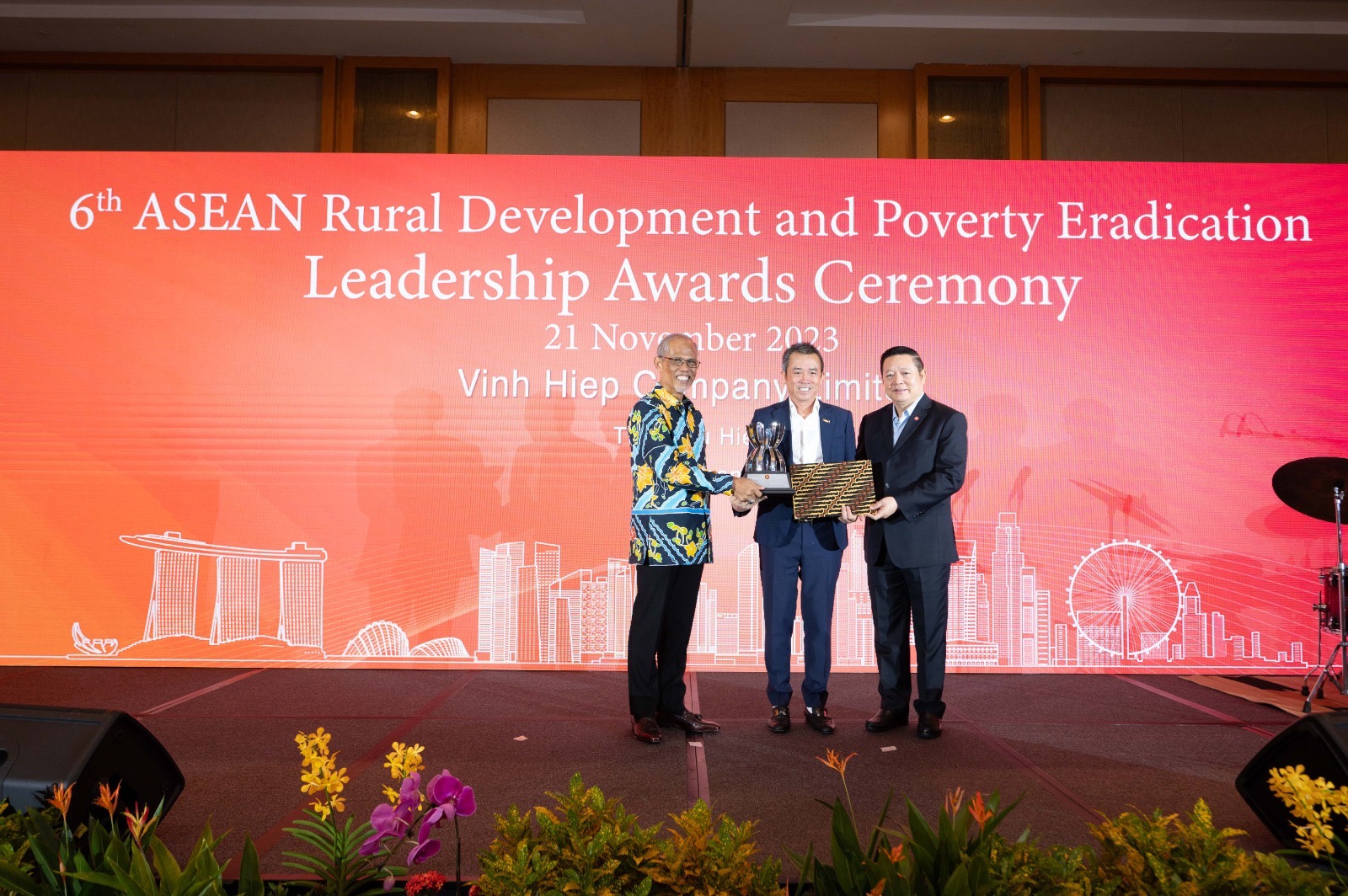 Vinh Hiep continues to affirm its position in sustainable agricultural and rural development through the 6th Asean Award.
