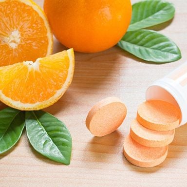 Có nên bổ sung vitamin tổng hợp hằng ngày?