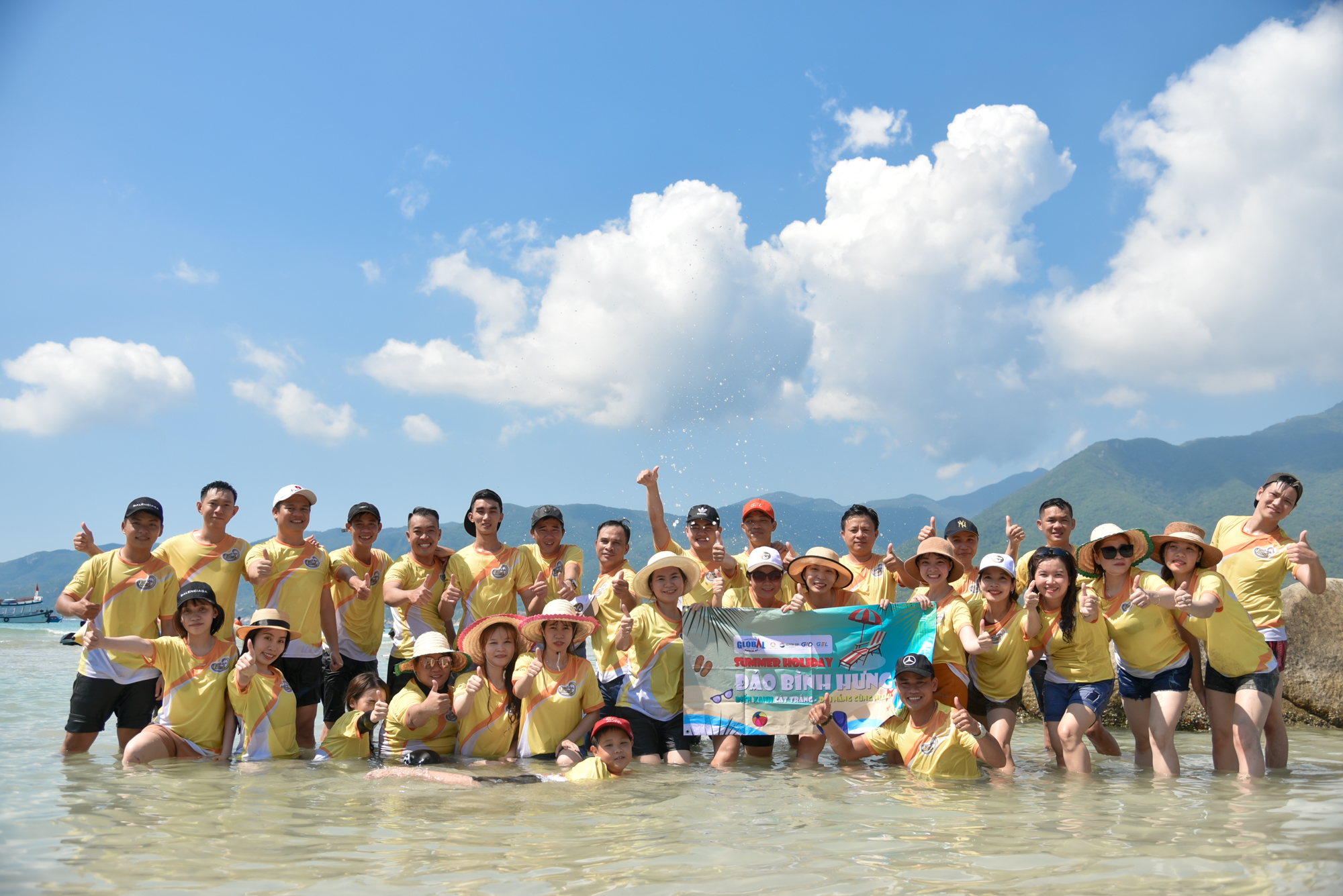 CHÀO HÈ RỰC RỠ CÙNG ĐẠI GIA ĐÌNH GLOBAL GROUP NĂM 2021