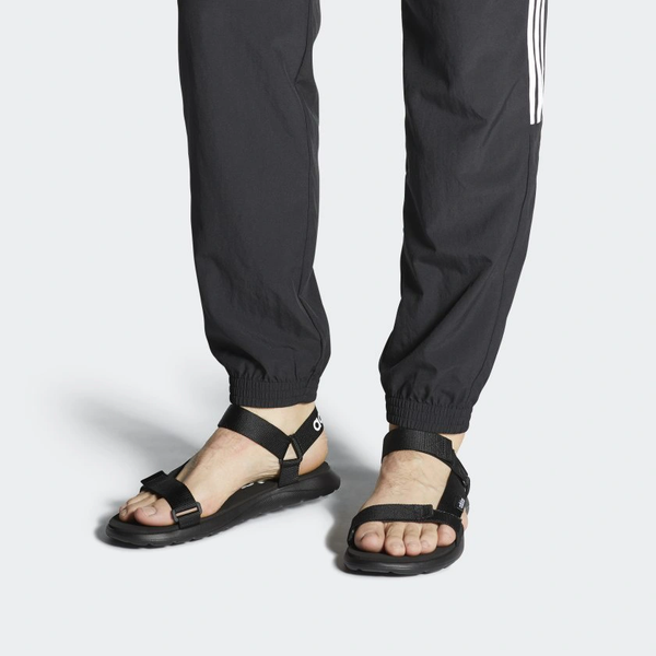 dep-adidas-Comfort-sandals